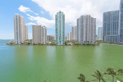 325 S Biscayne Blvd #821, Miami, FL 33131 - Photo 4