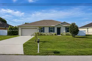 1025 SW Sarto Ln, Port Saint Lucie, FL 34953 - Photo 14