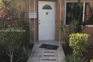 6134 SW 22nd St, Miami, FL 33155 - Photo 2