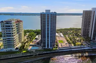 5380 N Ocean Dr, Singer Island, FL 33404 - Photo 44