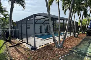 1030 NE 107th St, Miami Shores, FL 33161 - Photo 8
