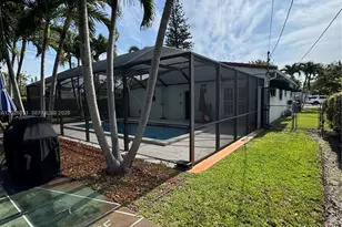 1030 NE 107th St, Miami Shores, FL 33161 - Photo 6