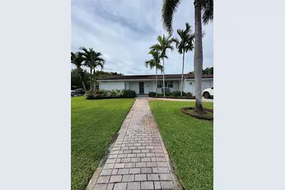 1030 NE 107th St #1030, Miami Shores, FL 33161 - Photo 2