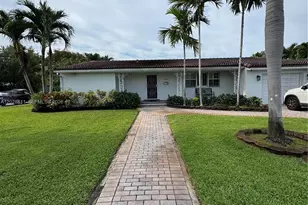 1030 NE 107th St, Miami Shores, FL 33161 - Photo 2