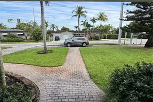 1030 NE 107th St, Miami Shores, FL 33161 - Photo 6