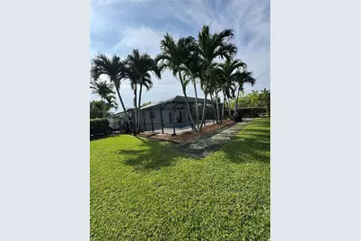 1030 NE 107th St #1030, Miami Shores, FL 33161 - Photo 2