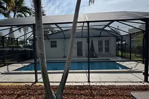 1030 NE 107th St, Miami Shores, FL 33161 - Photo 10