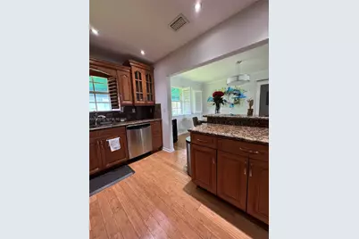 1030 NE 107th St #1030, Miami Shores, FL 33161 - Photo 14