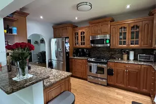 1030 NE 107th St, Miami Shores, FL 33161 - Photo 36