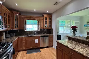 1030 NE 107th St, Miami Shores, FL 33161 - Photo 38