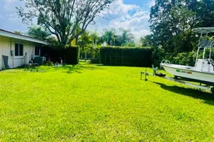 7910 SW 73rd Ct, Miami, FL 33143 - Photo 14
