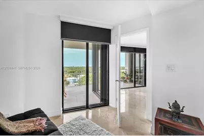 2000 Towerside Ter #908, Miami, FL 33138 - Photo 14