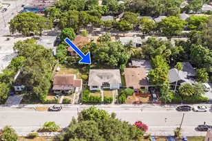 236 NW 42nd St, Miami, FL 33127 - Photo 30