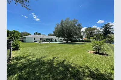 9121 SW 85th St, Miami, FL 33173 - Photo 22