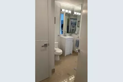 4779 Collins Ave #706, Miami Beach, FL 33140 - Photo 16