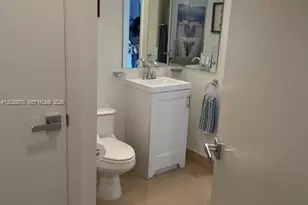 4779 Collins Ave, Miami Beach, FL 33140 - Photo 16