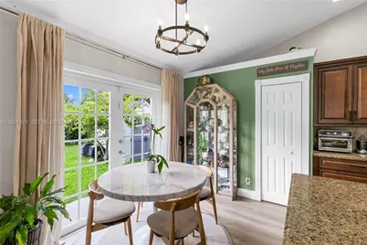 10900 NW 18th Ct, Plantation, FL 33322 - Photo 18