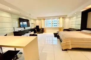 100 Lincoln Rd, Miami Beach, FL 33139 - Photo 2