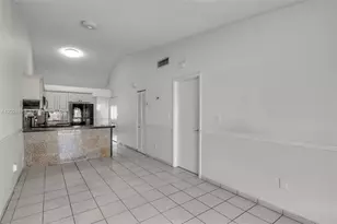 8805 NW 114th Terrace, Hialeah Gardens, FL 33018 - Photo 8