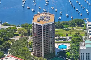 2901 S Bayshore Dr, Coconut Grove, FL 33133 - Photo 14