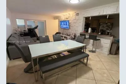 10249 NW 9th St Cir #104-8, Miami, FL 33172 - Photo 2