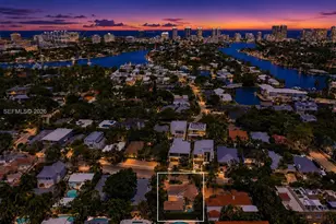 623 NE 17th Way, Fort Lauderdale, FL 33304 - Photo 2