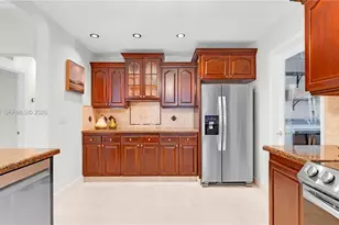 623 NE 17th Way, Fort Lauderdale, FL 33304 - Photo 4