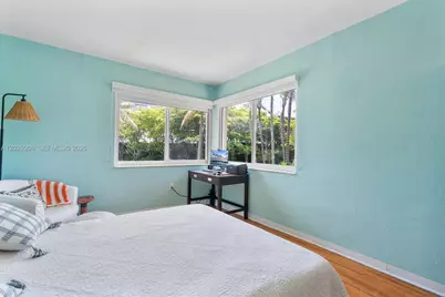 20 Park Dr #6, Bal Harbour, FL 33154 - Photo 8