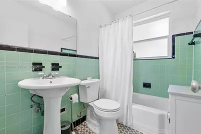 20 Park Dr #6, Bal Harbour, FL 33154 - Photo 12