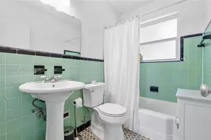 20 Park Dr, Bal Harbour, FL 33154 - Photo 12