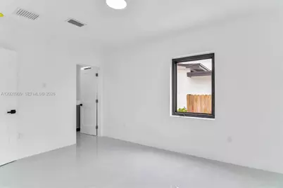 85 SW 30th Ave, Miami, FL 33135 - Photo 20