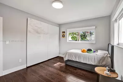 18641 NE 21st Ave, Miami, FL 33179 - Photo 18