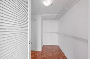 900 Bay Dr, Miami Beach, FL 33141 - Photo 18