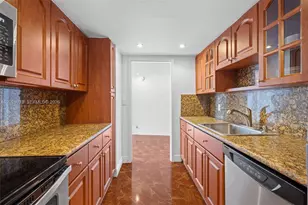 900 Bay Dr, Miami Beach, FL 33141 - Photo 10