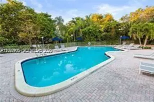 9055 SW 78th Ct, Miami, FL 33156 - Photo 14