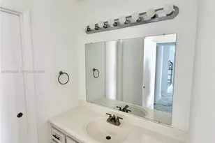 2101 S Ocean Dr, Hollywood, FL 33019 - Photo 12