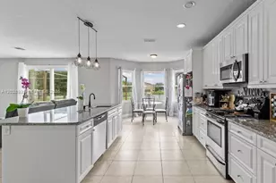 2813 Village Pine Terrace, Orlando, FL 32833 - Photo 10
