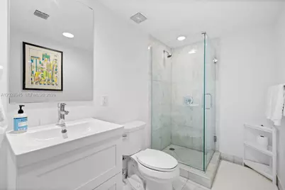 421 Meridian Ave #6, Miami Beach, FL 33139 - Photo 8