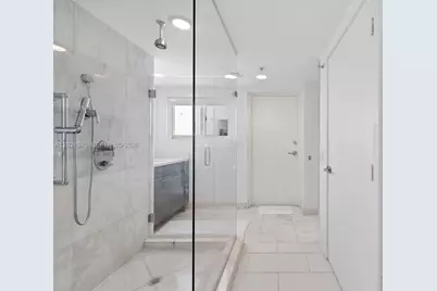 421 Meridian Ave #6, Miami Beach, FL 33139 - Photo 20