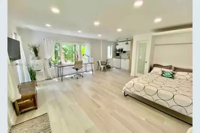 528 NE 72nd St, Miami, FL 33138 - Photo 52