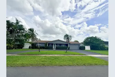 5680 SW 7th St, Plantation, FL 33317 - Photo 1
