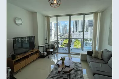 79 SW 12th St #1211-S, Miami, FL 33130 - Photo 10