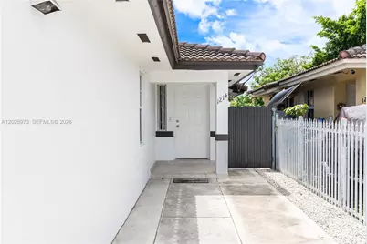 1214 NW 34th Ave #1214, Miami, FL 33125 - Photo 2