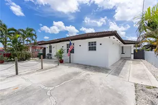 1214 NW 34th Ave, Miami, FL 33125 - Photo 6