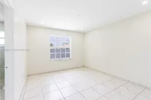 1214 NW 34th Ave, Miami, FL 33125 - Photo 12