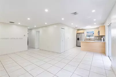 1214 NW 34th Ave #1214, Miami, FL 33125 - Photo 4