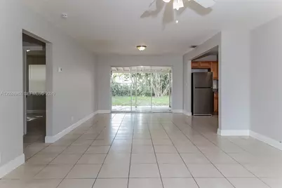 506 58th St, West Palm Beach, FL 33407 - Photo 4