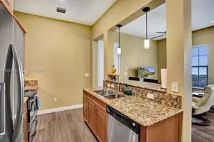 823 NW 82nd Ln, Boca Raton, FL 33487 - Photo 14
