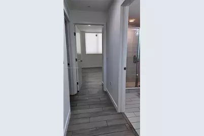 999 SW 1st Ave #2202, Miami, FL 33130 - Photo 2
