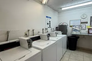 6820 W Flagler St, Miami, FL 33144 - Photo 30